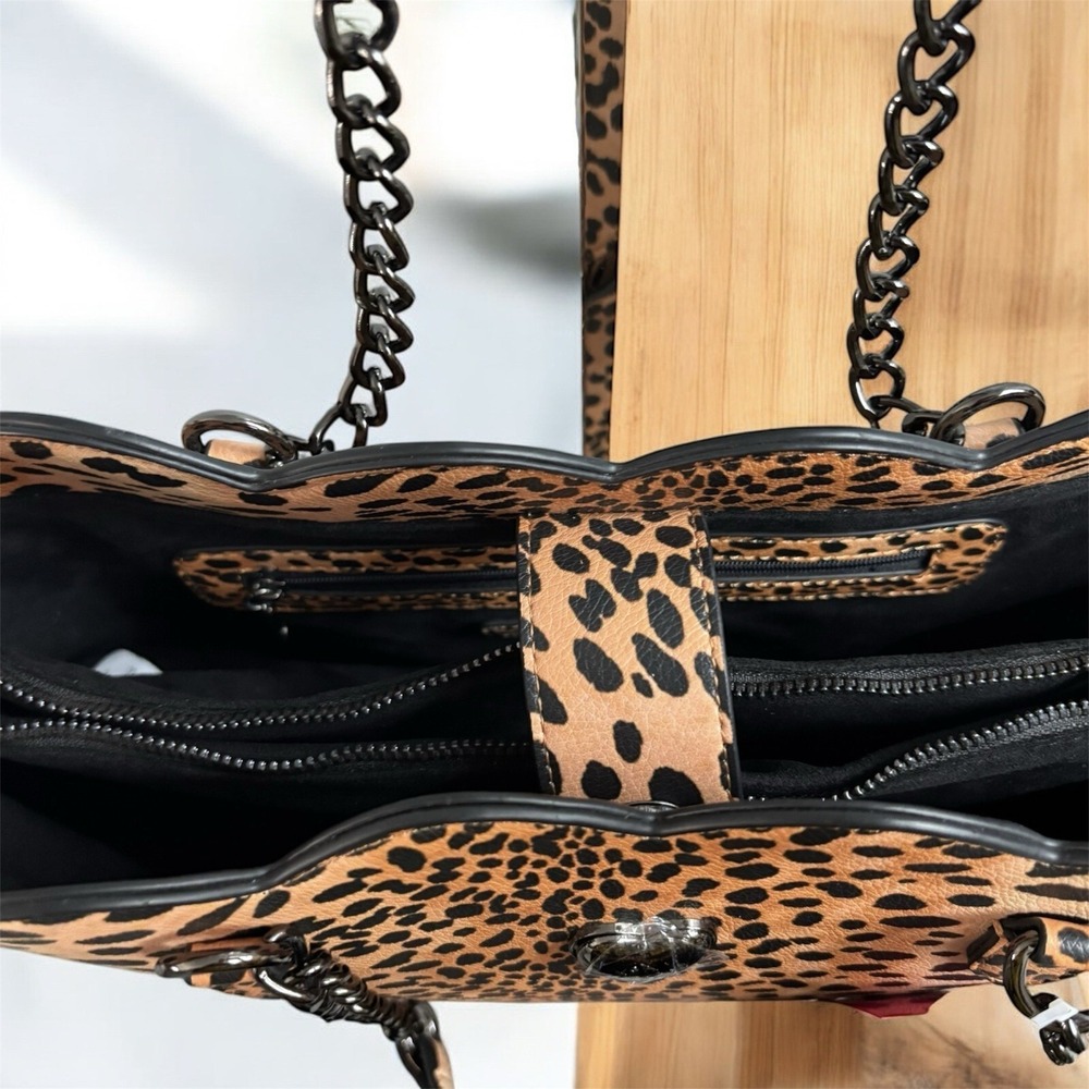 Betsey Johnson Leopard Print Tote - Picture 10 of 11